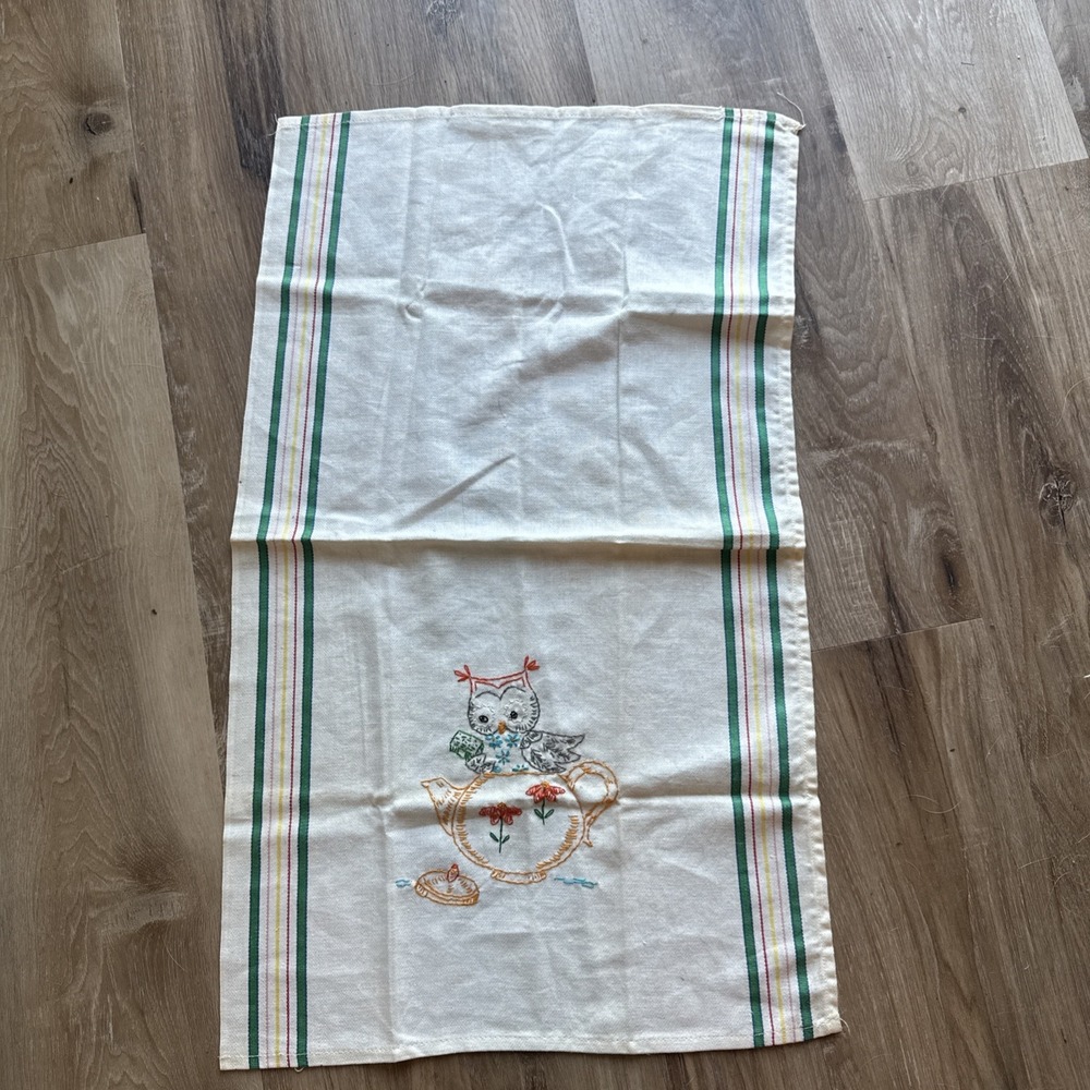 Vintage Tea Towel With An Owl And Tea Pot Embroidered - Picture 2 of 6